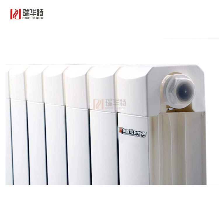 鋼鋁復(fù)合暖氣片與鑄鐵暖氣片的對(duì)比分析