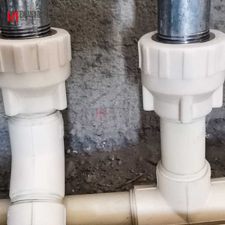 暖氣片安裝管道