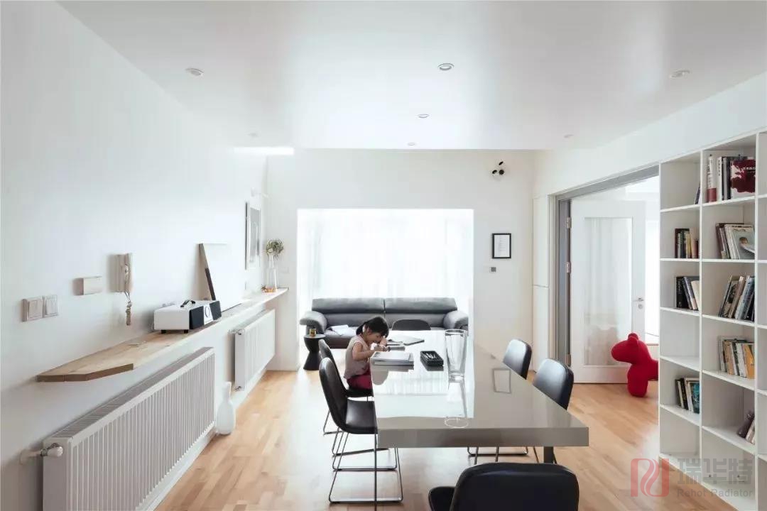 暖氣片品牌廠家告訴您：為什么有人會(huì)在夏天購(gòu)買安裝暖氣片？